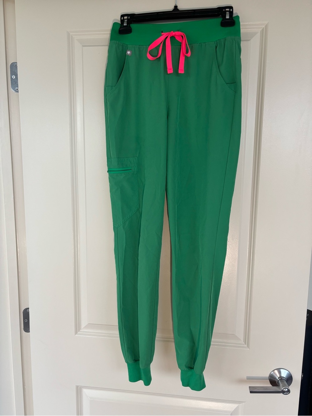 Figs Safety Green Zamora Jogger Scrub Pants FreeX